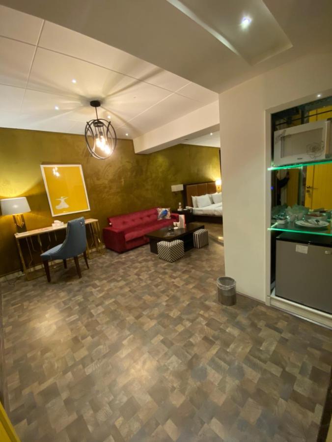 Lahore Continental Hotel Екстер'єр фото